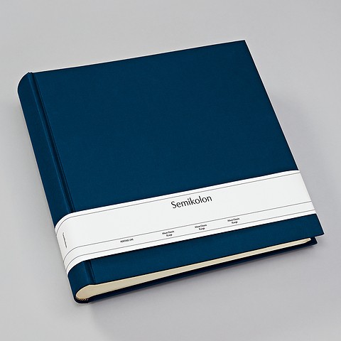 Album Xlarge, booklinen cover, 130pages,cream white mounting board, glassine paper, marine